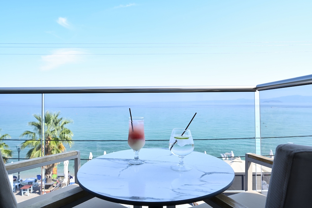 Emily's Luxury Suites 5★ - Image 26