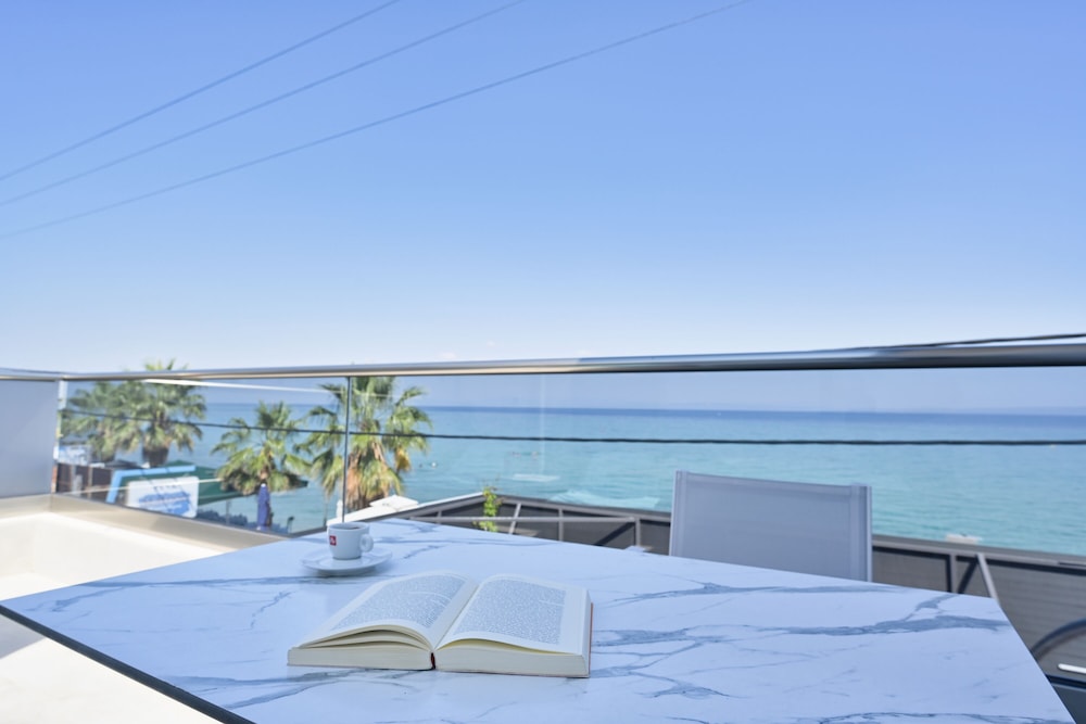 Emily's Luxury Suites 5★ - Image 8